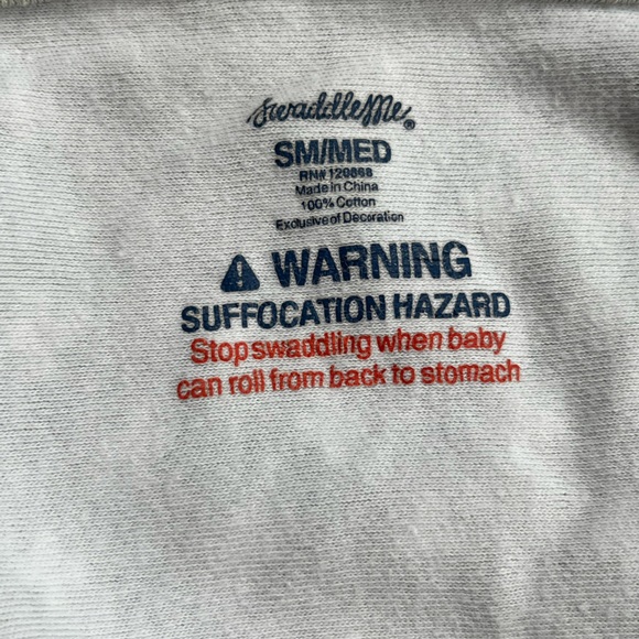 SwaddleMe Swaddles- Set of 4 - Picture 5 of 7